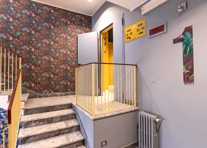 Bloom Hotel Rome