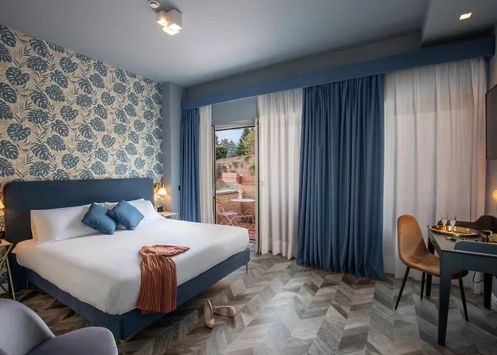 Bloom 3* Roma