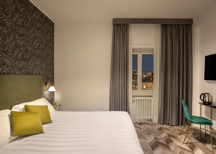 Otel Bloom 3*