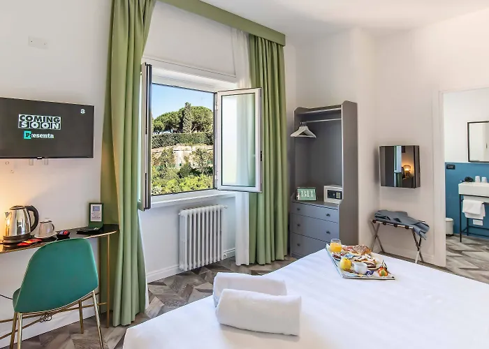 Otel Bloom 3*